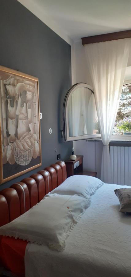 A Casa Di Lara Bed and Breakfast Beura Eksteriør billede
