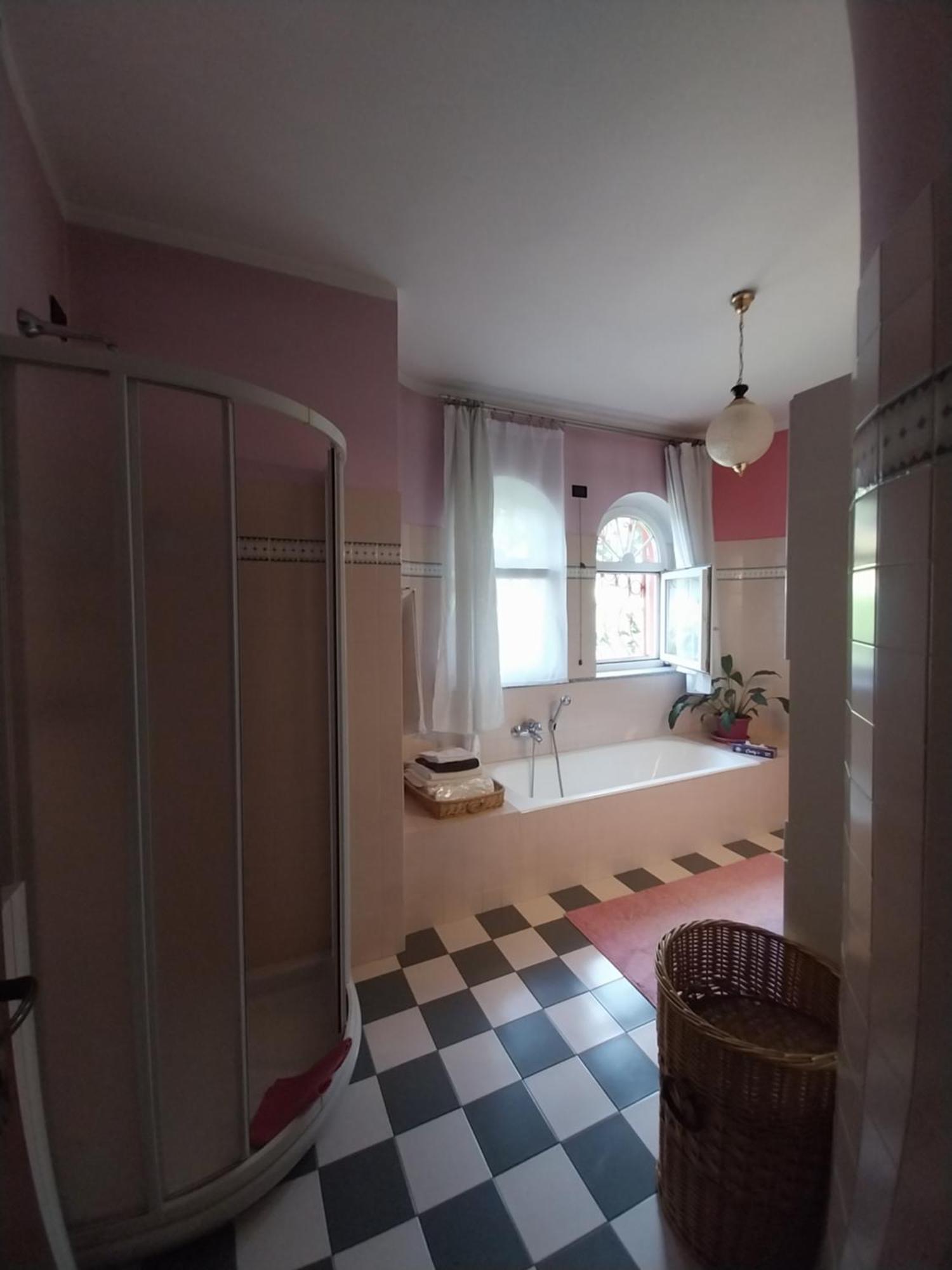 A Casa Di Lara Bed and Breakfast Beura Eksteriør billede