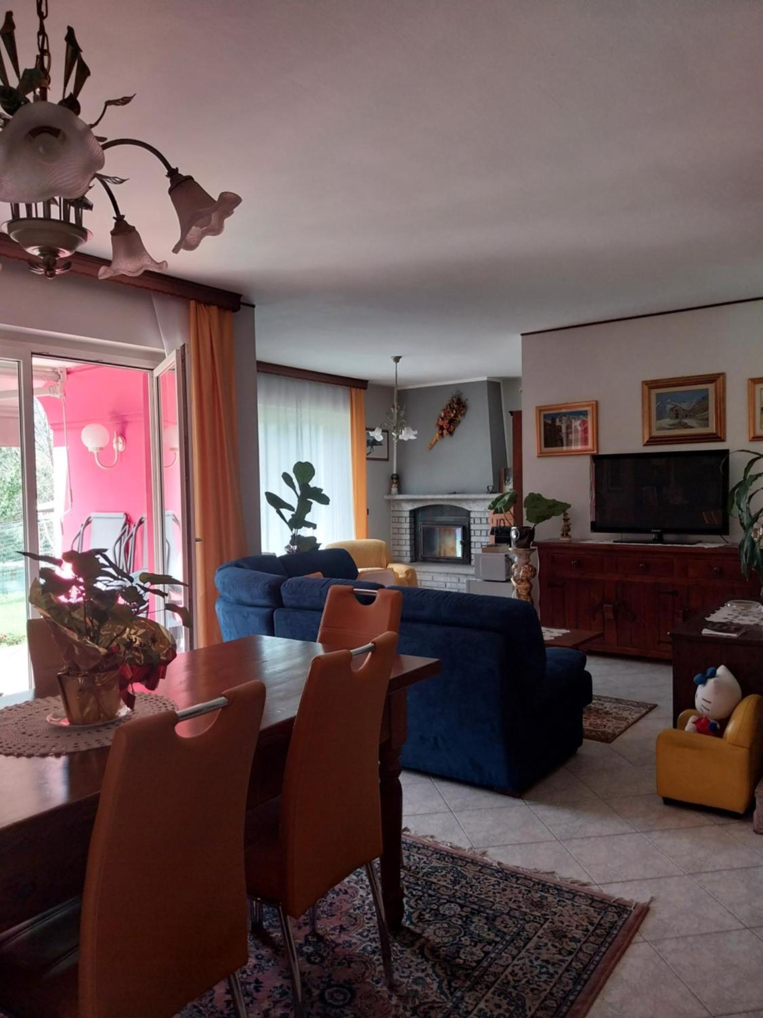 A Casa Di Lara Bed and Breakfast Beura Eksteriør billede